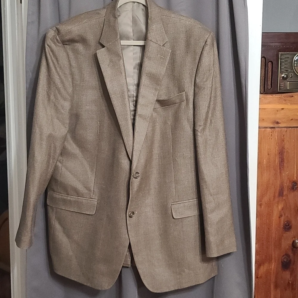 Chaps Mens Suit Coat Silk/Wool Blend‎ Tan/Black Pockets Size 46L EUC